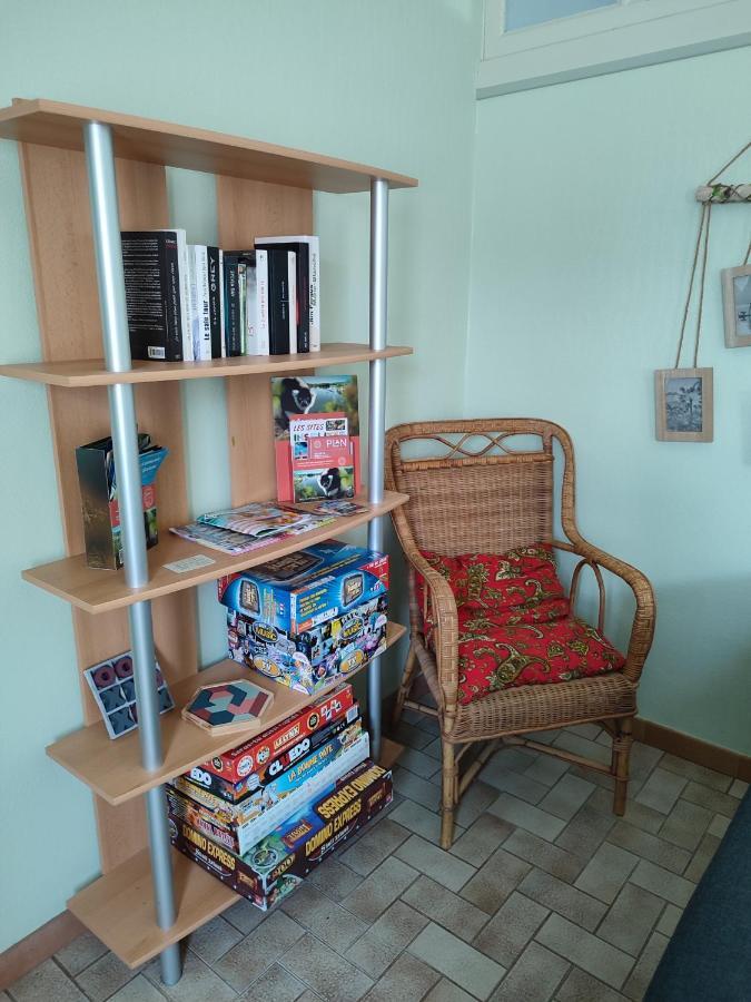 Gîte Chez Jeannot Azay-le-Ferron Extérieur photo