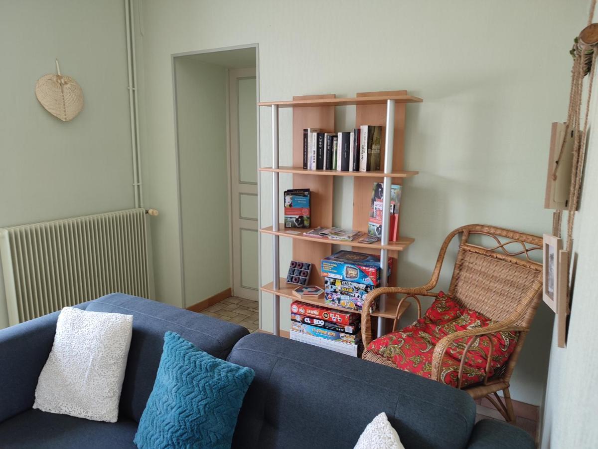 Gîte Chez Jeannot Azay-le-Ferron Extérieur photo
