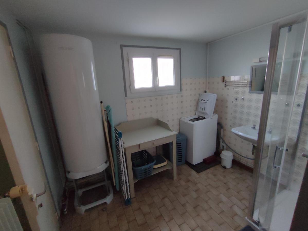 Gîte Chez Jeannot Azay-le-Ferron Extérieur photo